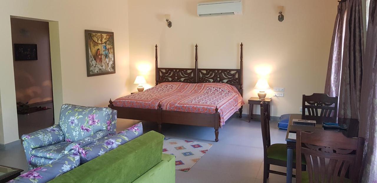 A Dog'S Story, Jaipur Bed and Breakfast Exteriör bild