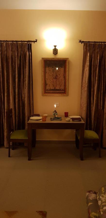A Dog'S Story, Jaipur Bed and Breakfast Exteriör bild